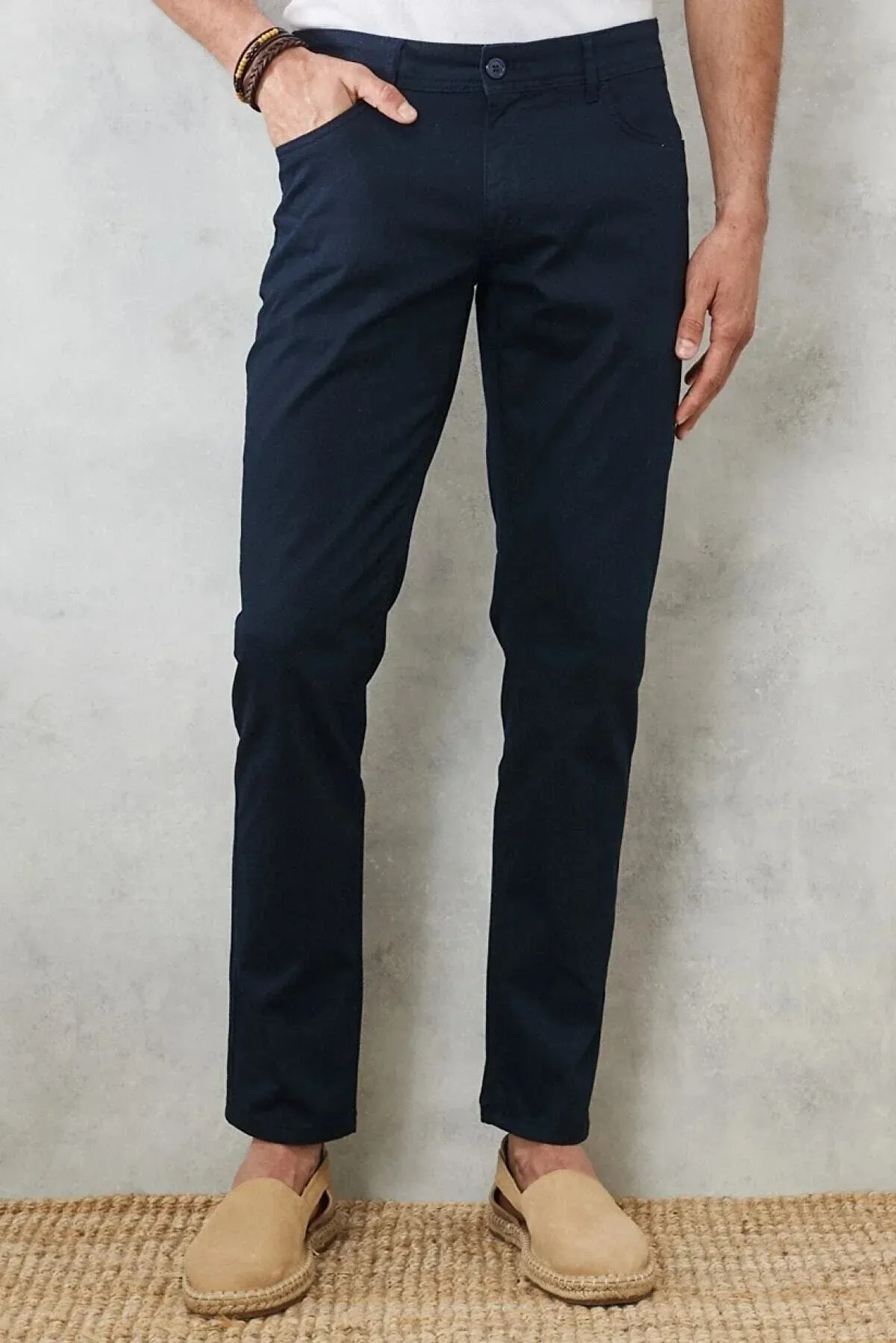 AC&Co Men's Slim Fit Trousers