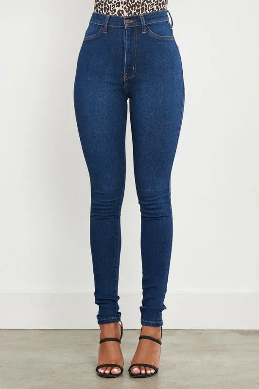 Dark Wash Jeans - Bella Chic Fashion Boutique