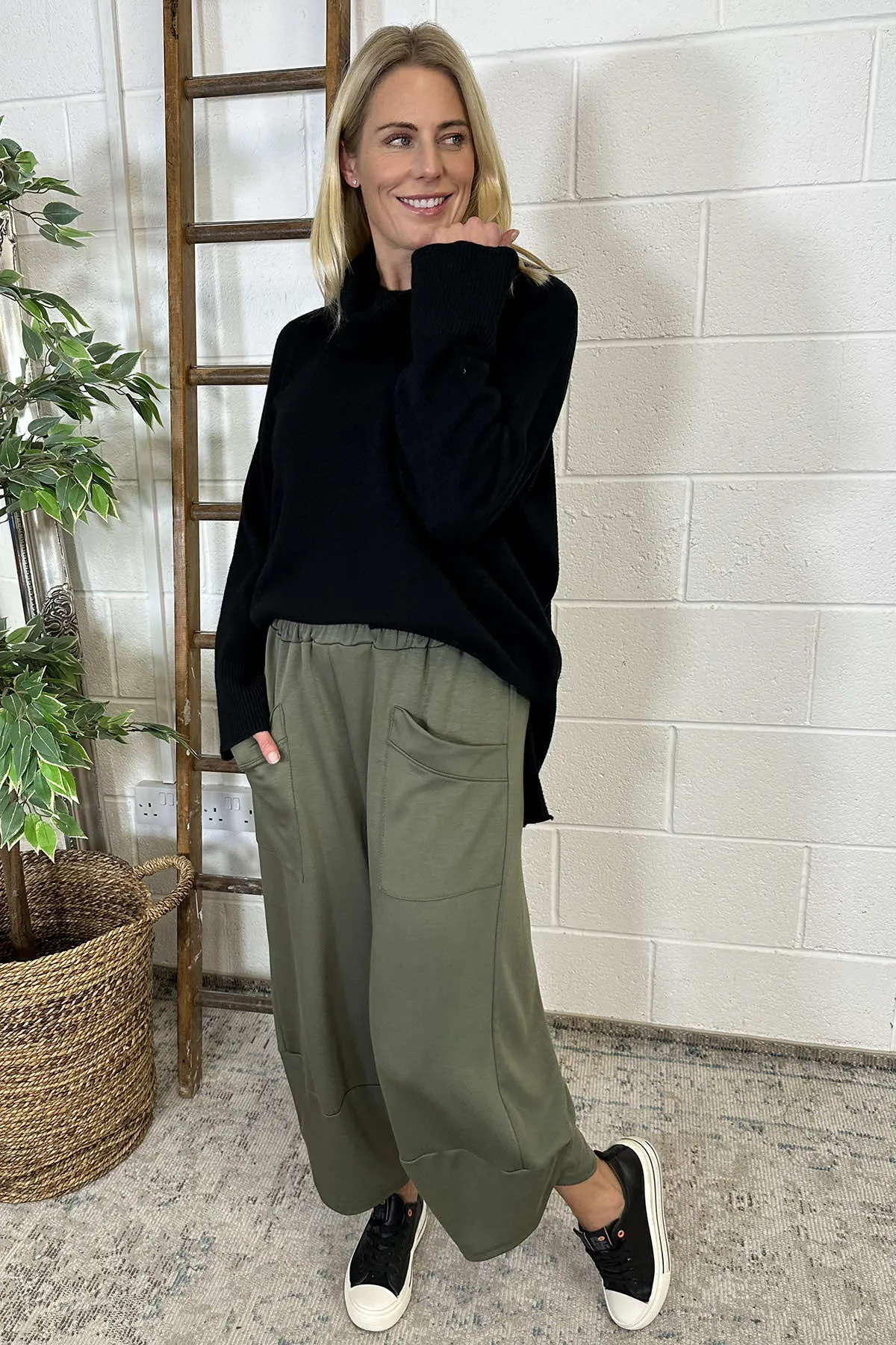 Judith Pocket Trousers Khaki