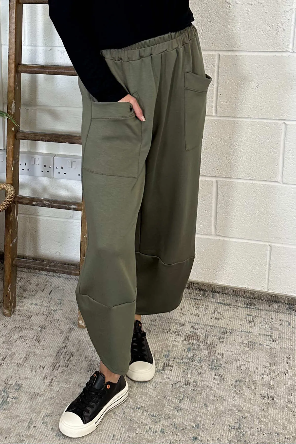 Judith Pocket Trousers Khaki