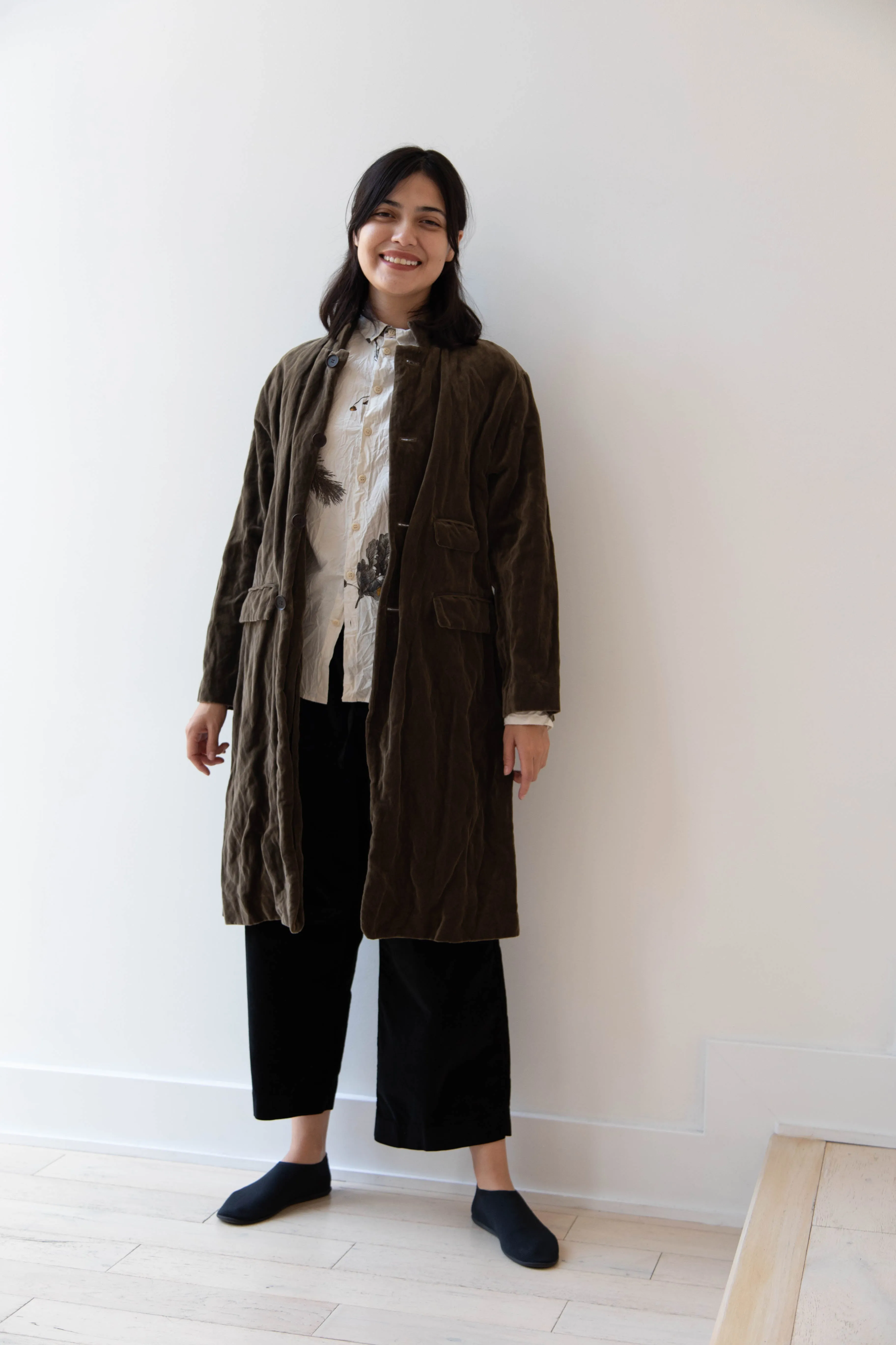 Pas de Calais | Velvet Coat in Khaki