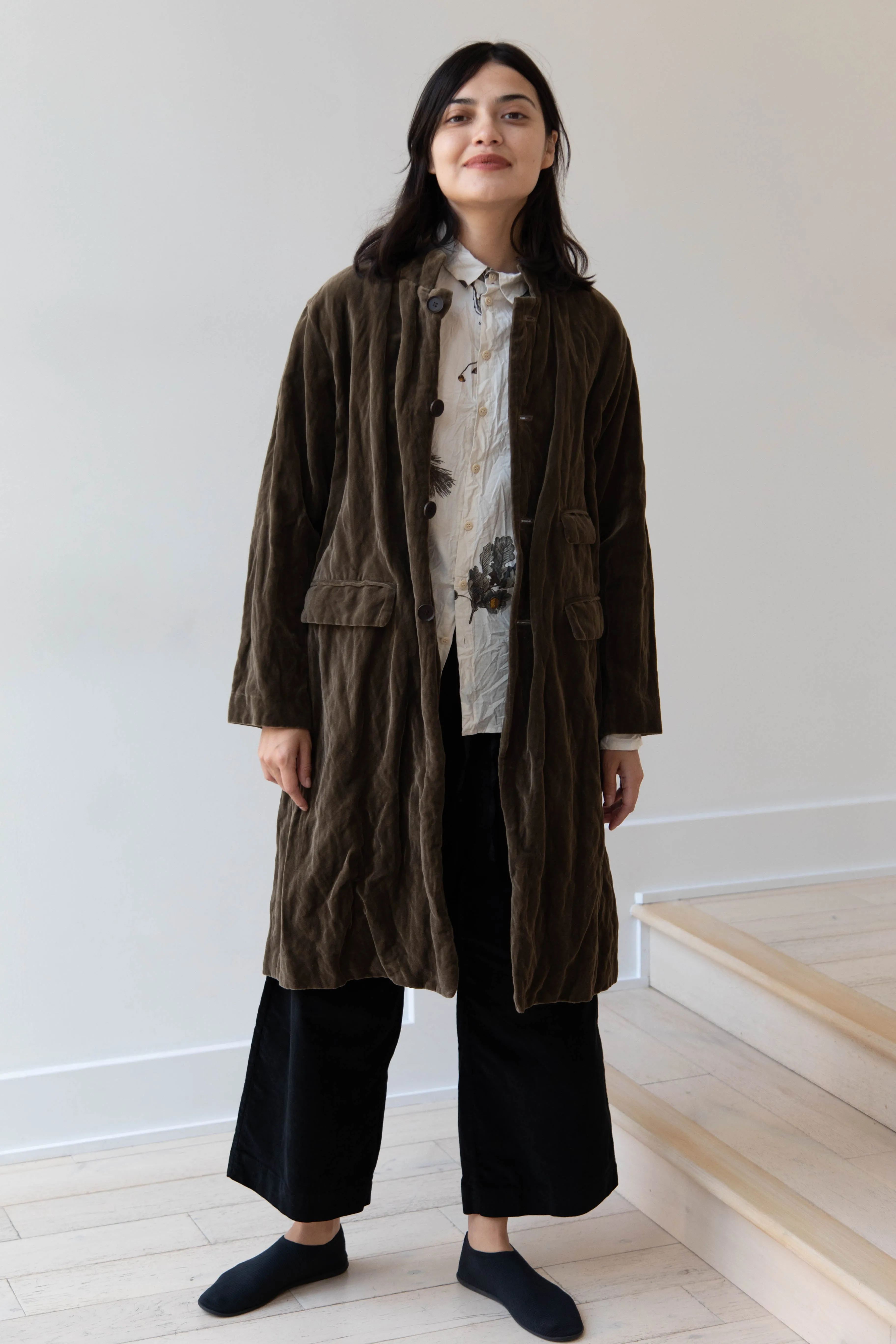 Pas de Calais | Velvet Coat in Khaki