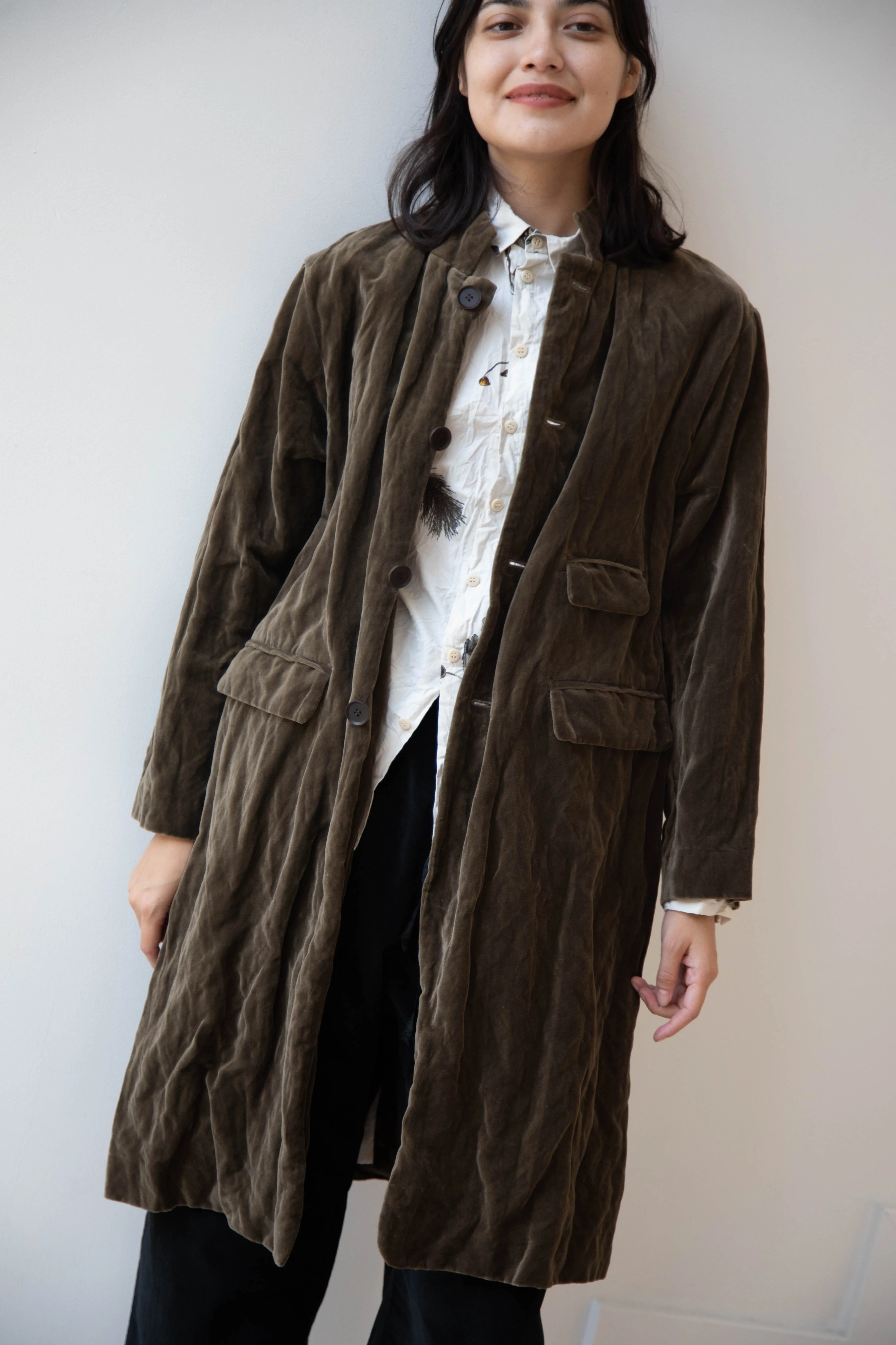 Pas de Calais | Velvet Coat in Khaki