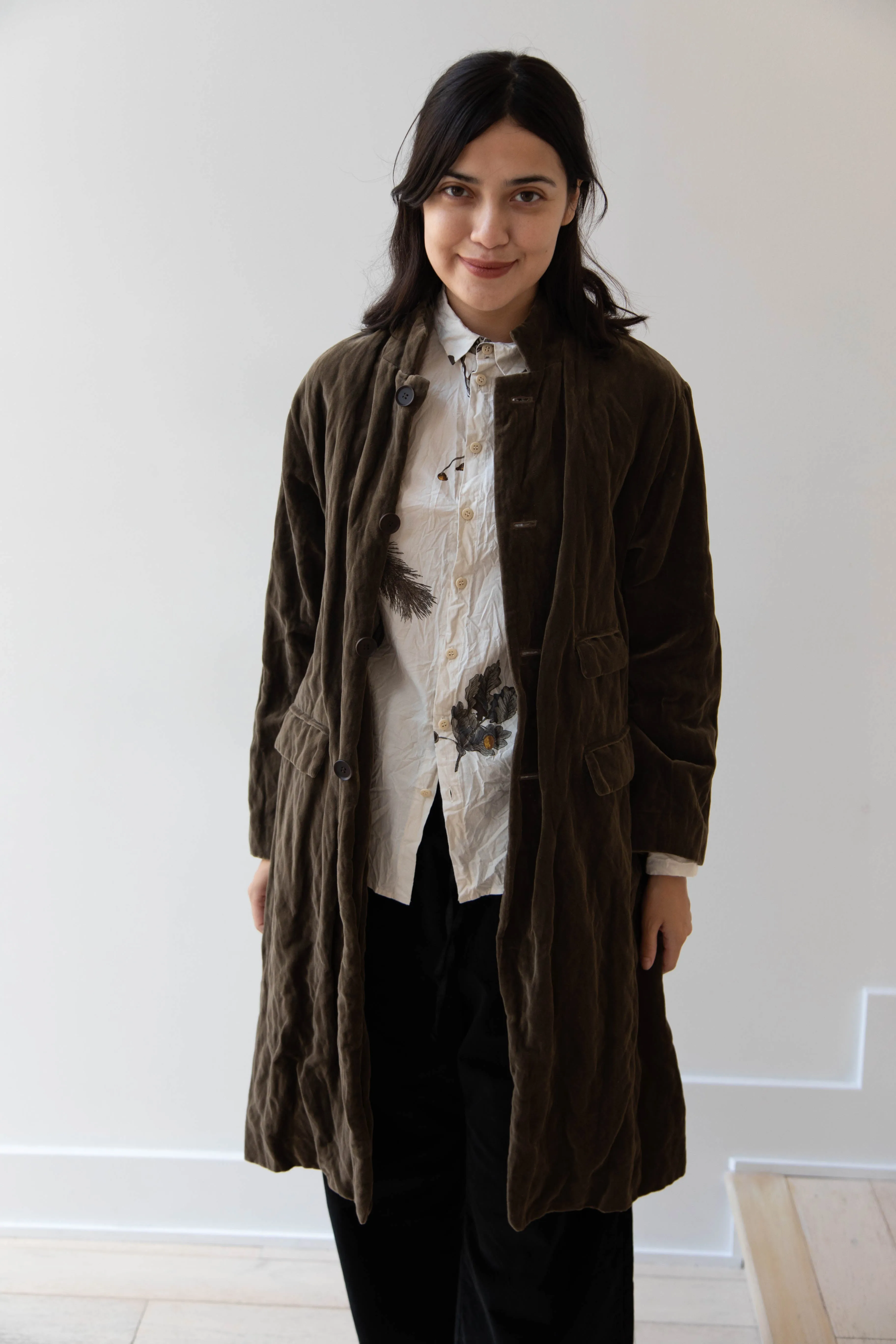 Pas de Calais | Velvet Coat in Khaki