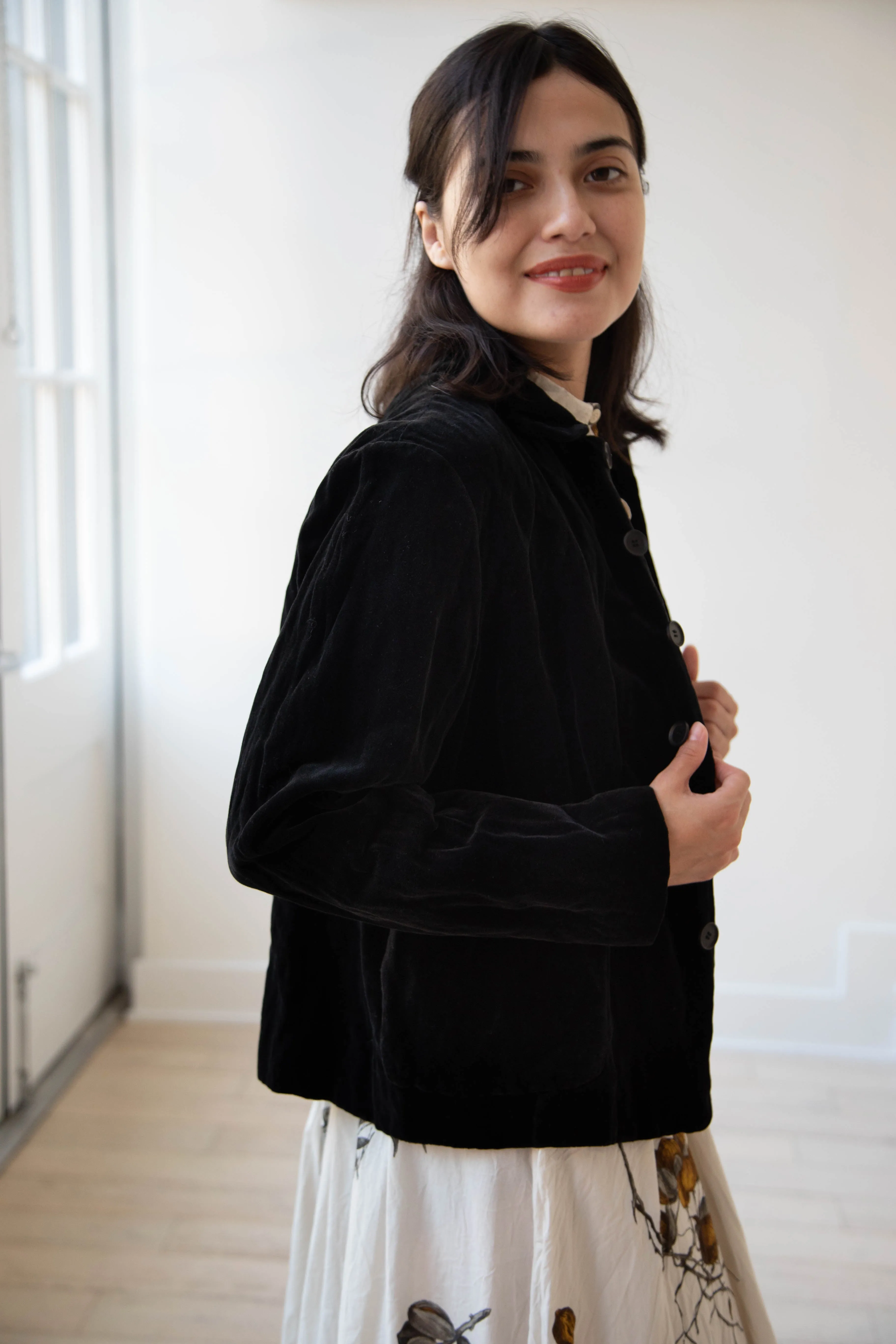 Pas de Calais | Velvet Jacket in Black