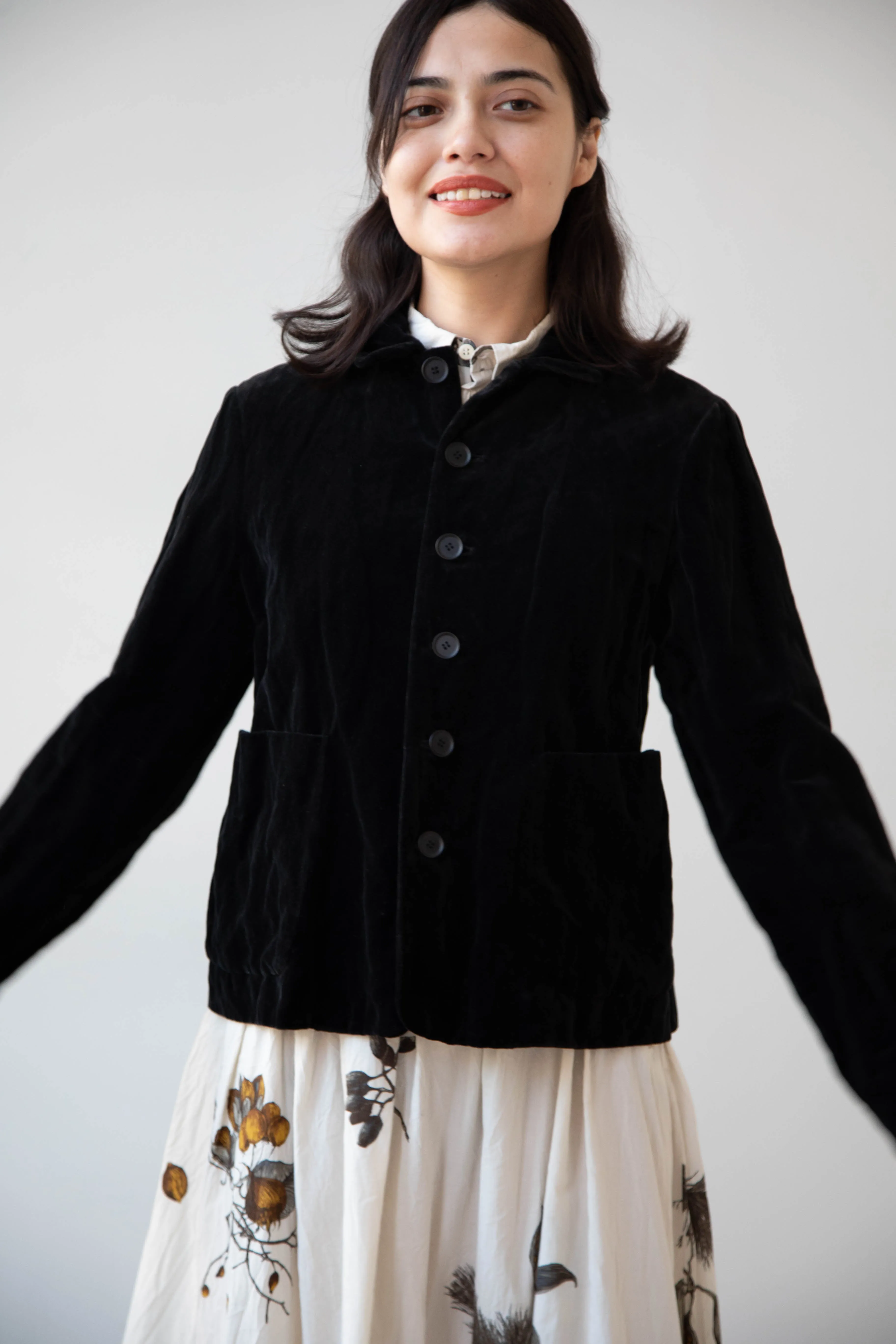 Pas de Calais | Velvet Jacket in Black