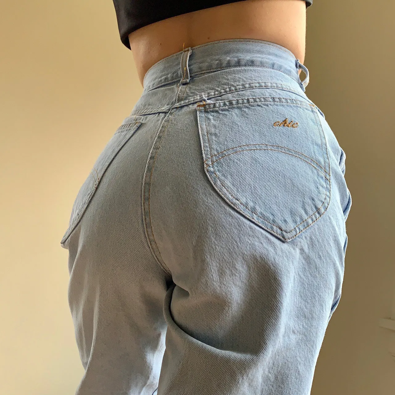 Vintage 1990s Chic Jeans